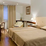 Hotel Center 4*