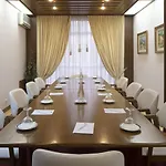 Center Ξενοδοχείο 4*