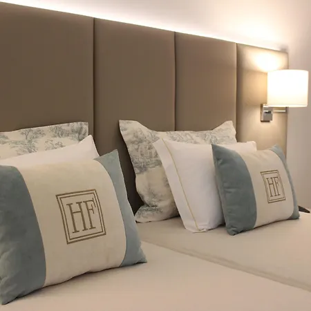 Center Hotel 4*