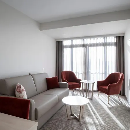 Ξενοδοχείο Center 4*