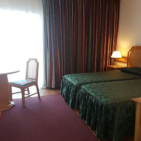 Hotel Center 4*