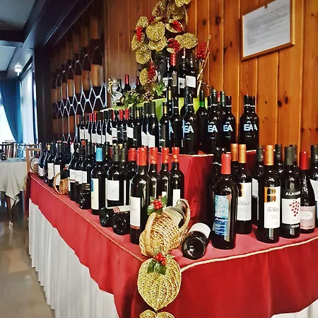 Center Ξενοδοχείο 4*